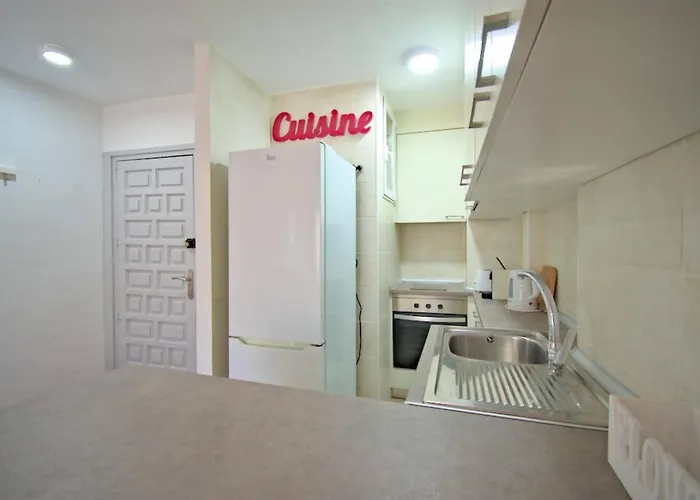 Acquamarina By Edeal Homes * デニア