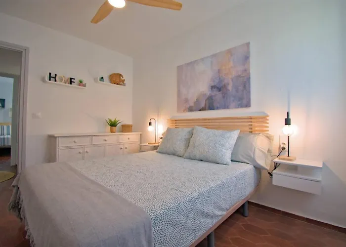 アパート Acquamarina By Edeal Homes